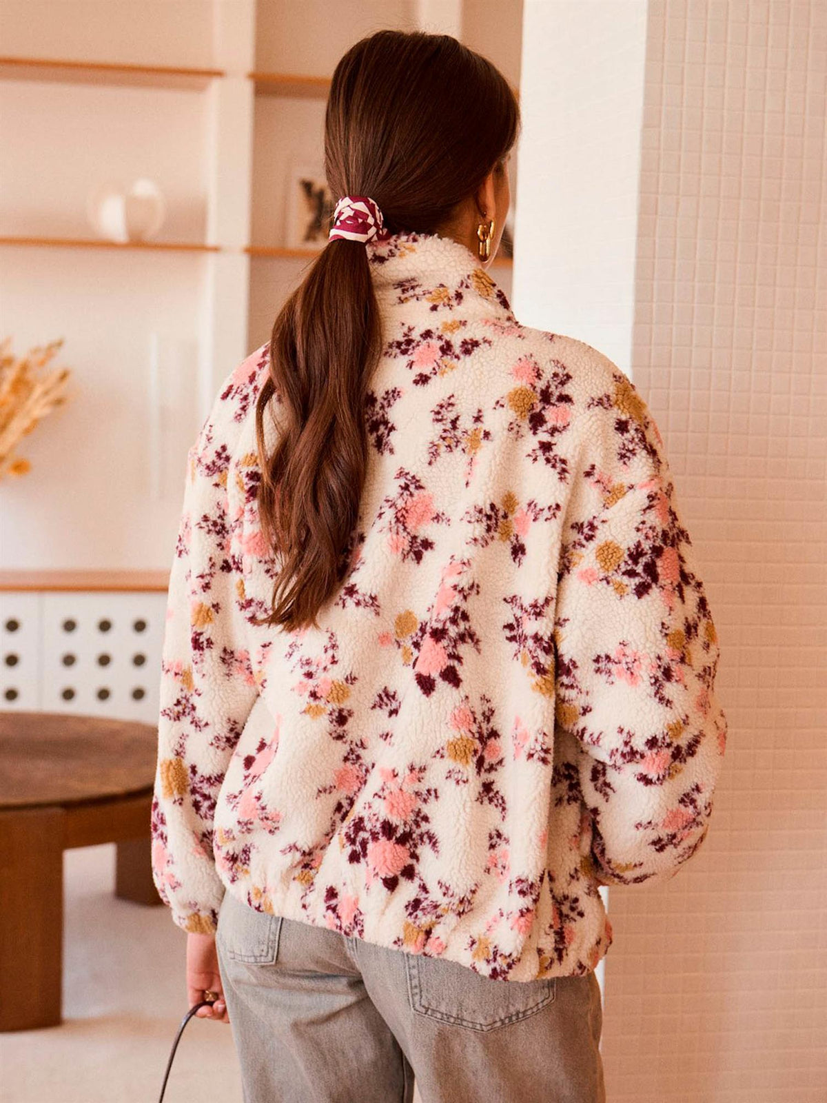 Fleece med blomster - Beige