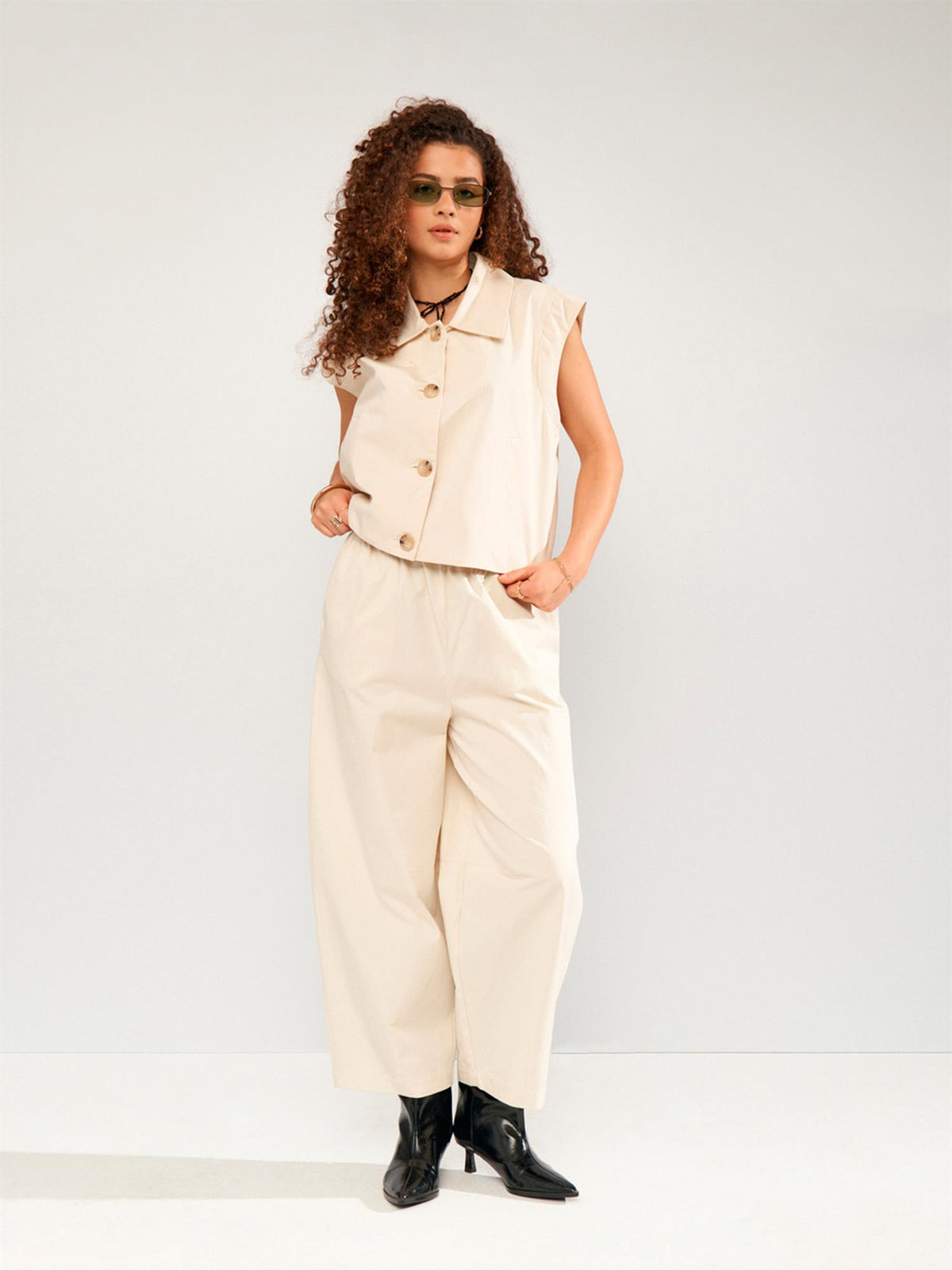 Sunna Cropped Jeans - Beige