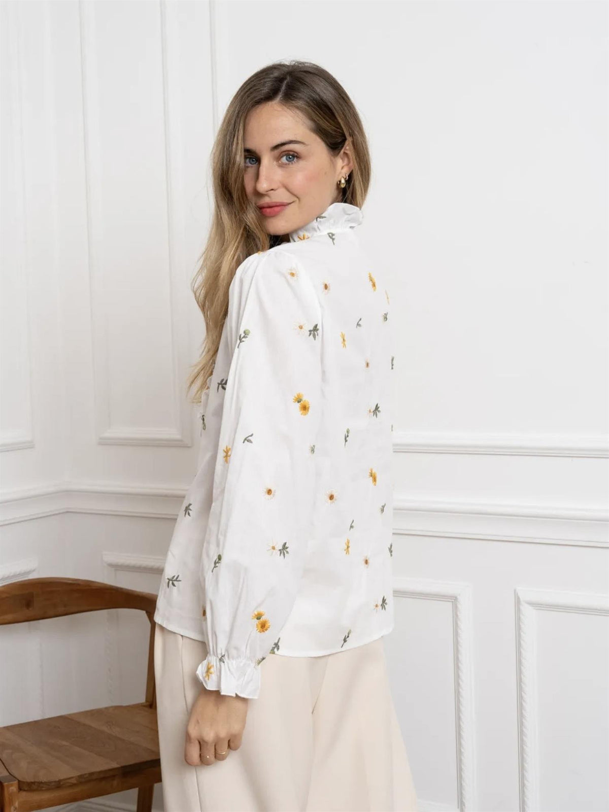 Bluse med blomster - Hvit