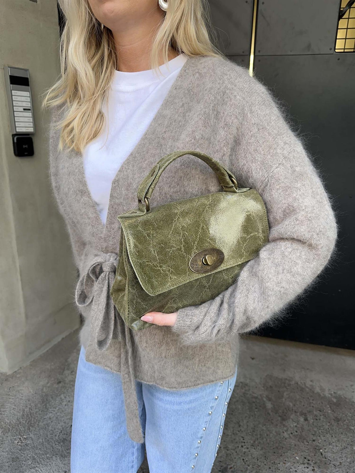 Enkel håndveske med lås - Khaki