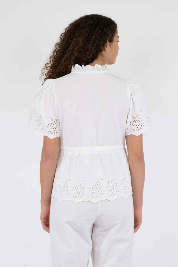 Satsi Embroidery Blouse