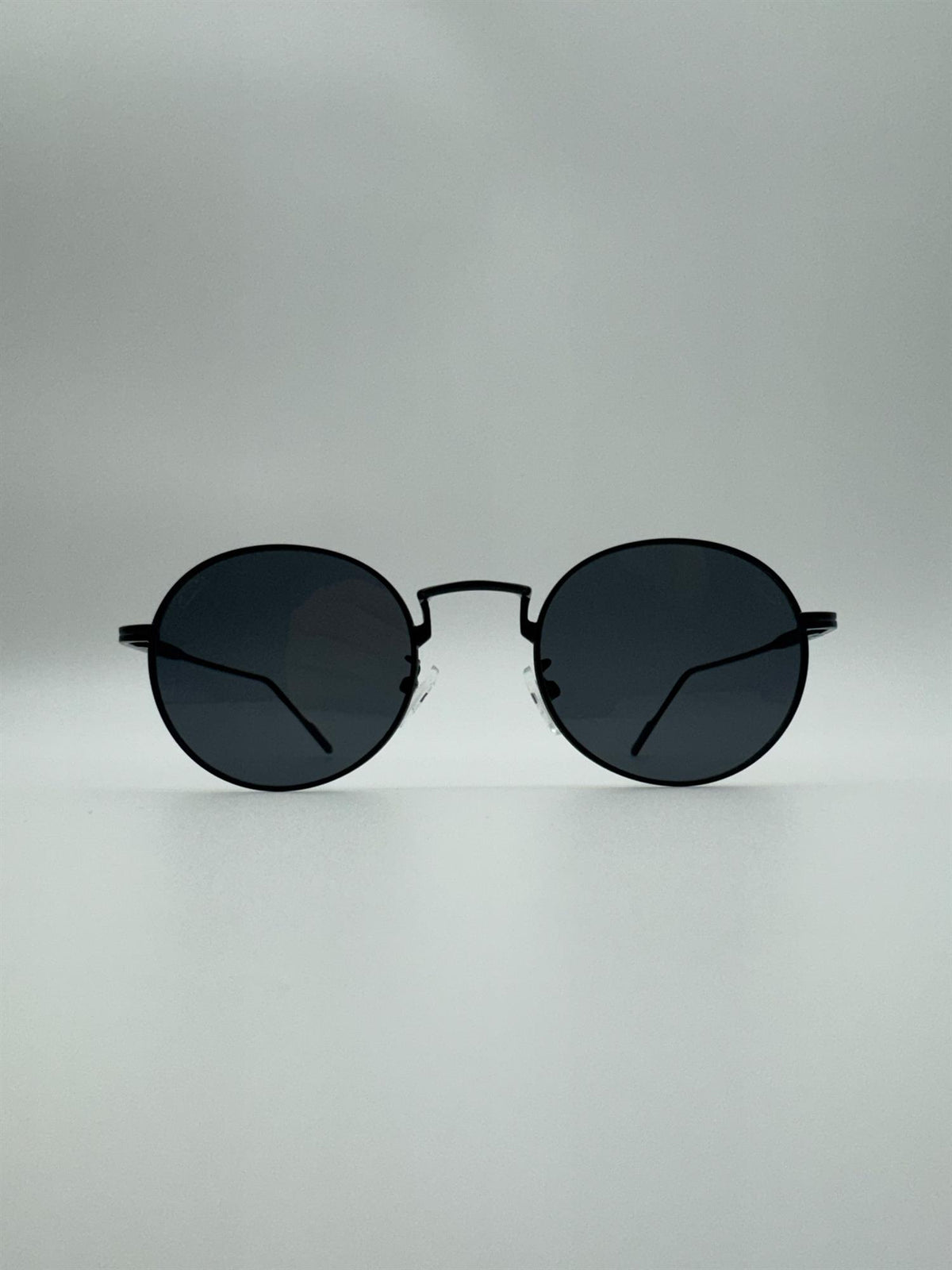 John - Black/Black