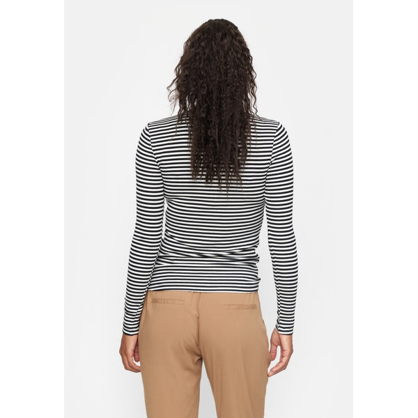 Fenja Stripe O-neck