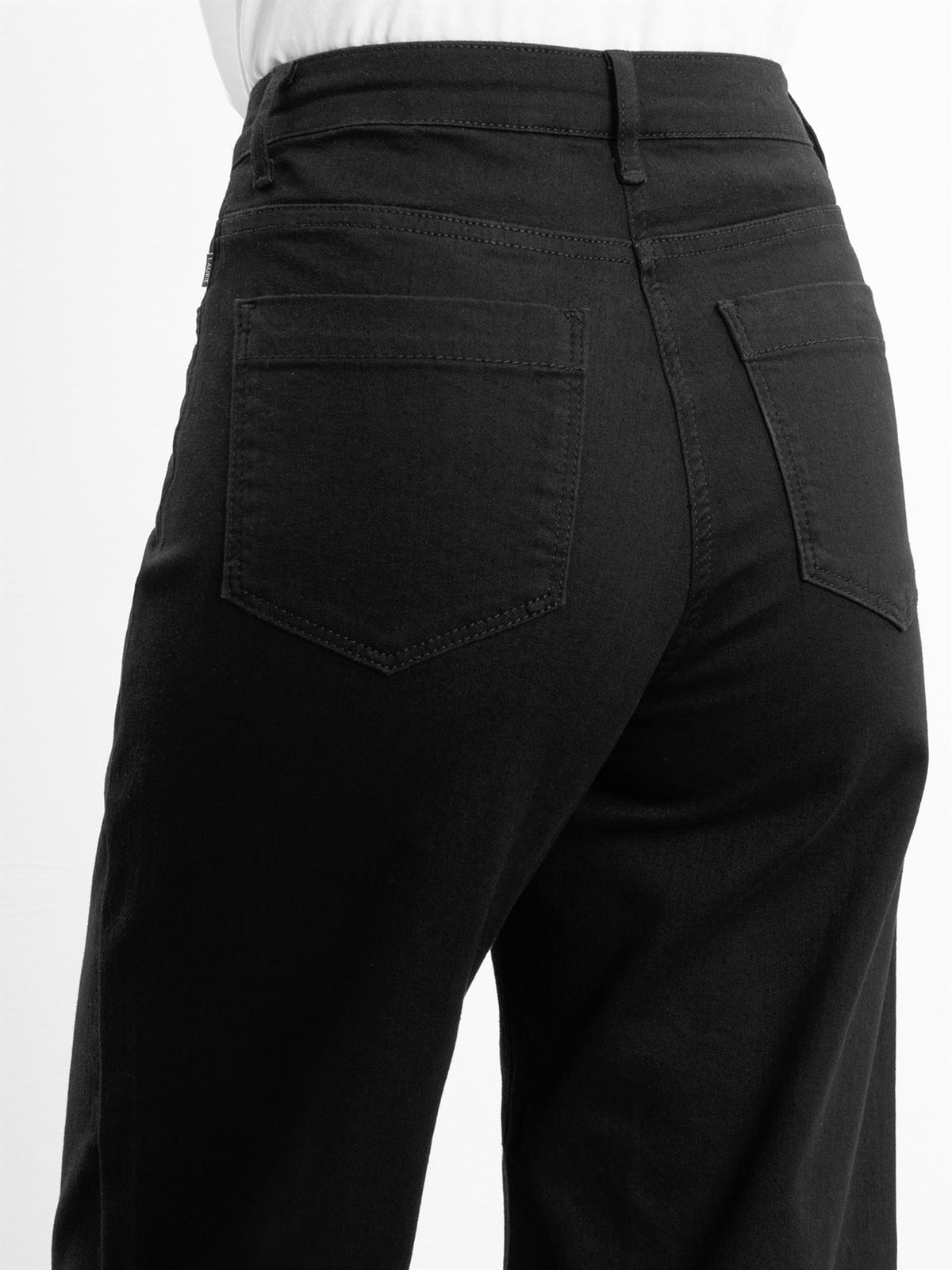 Carol Loose ML - Black Denim