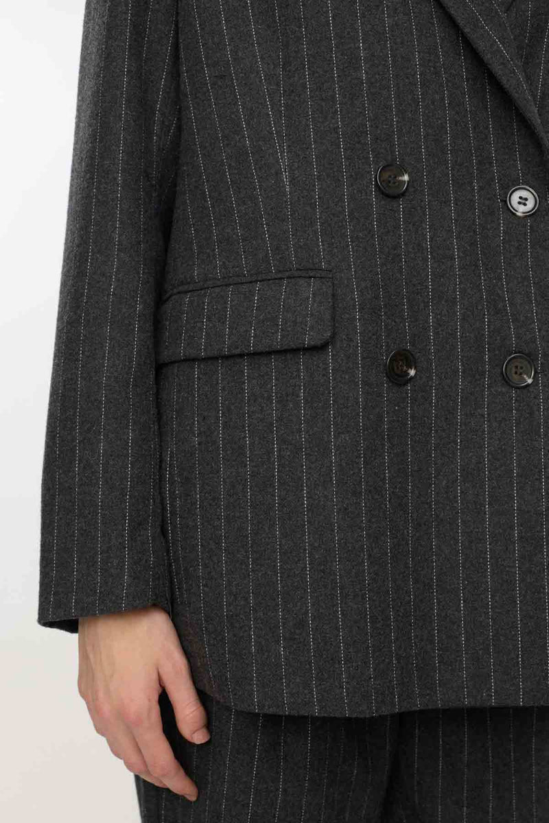 Emery Loose Blazer