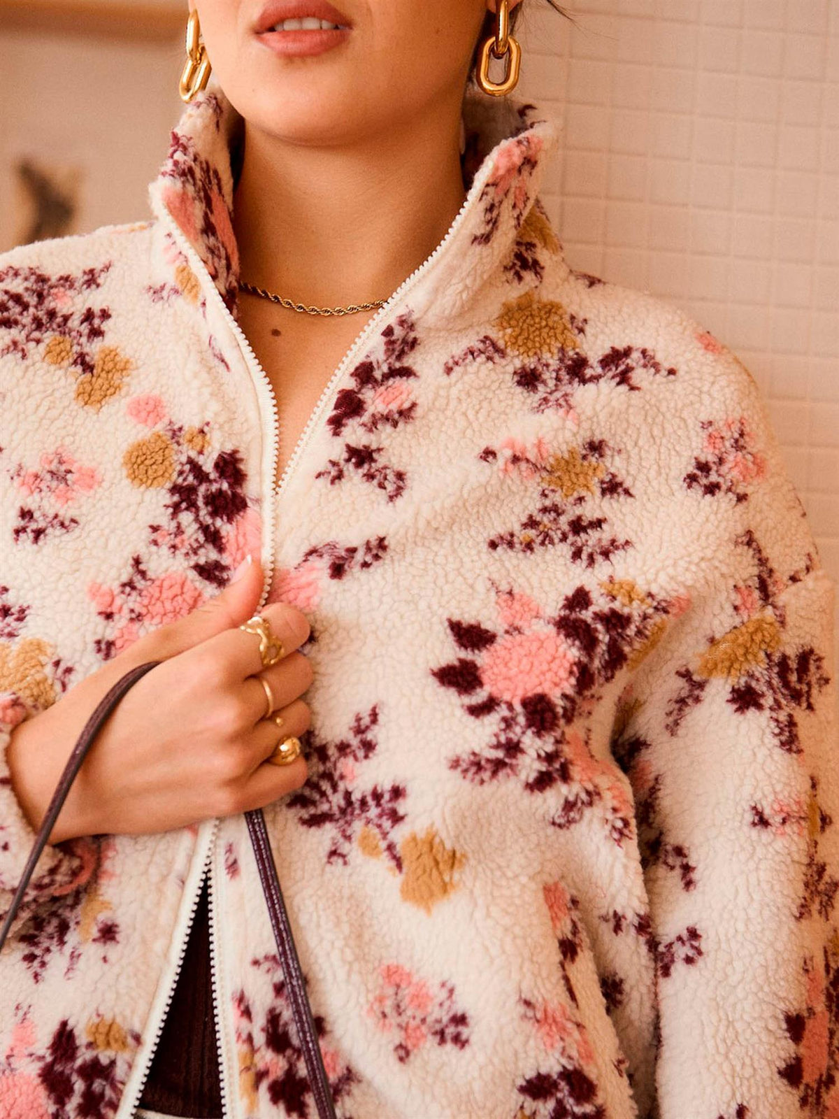 Fleece med blomster - Beige