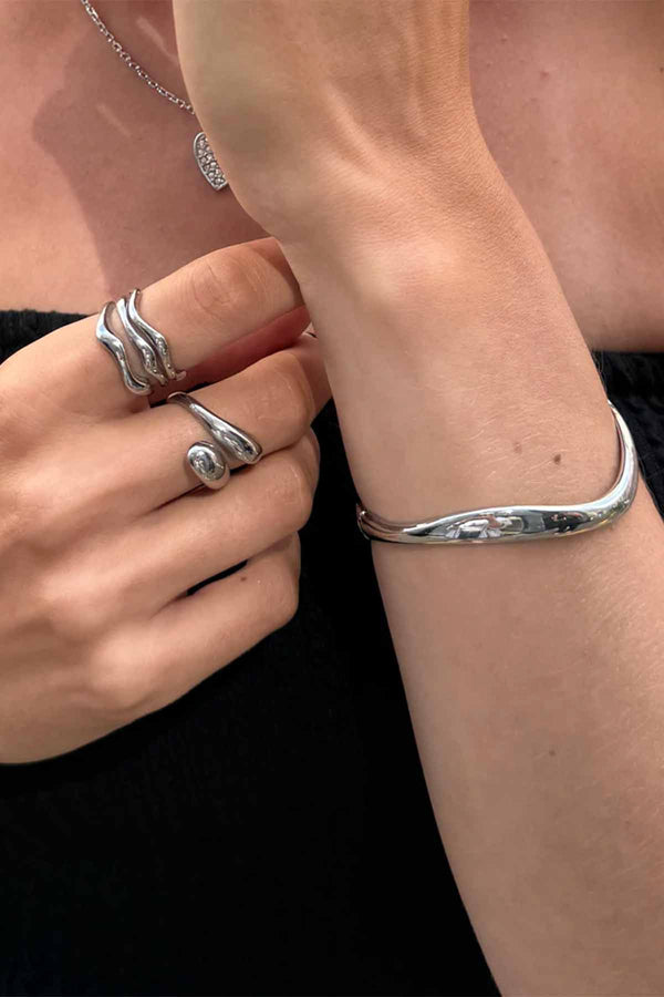 Wavy Bracelet