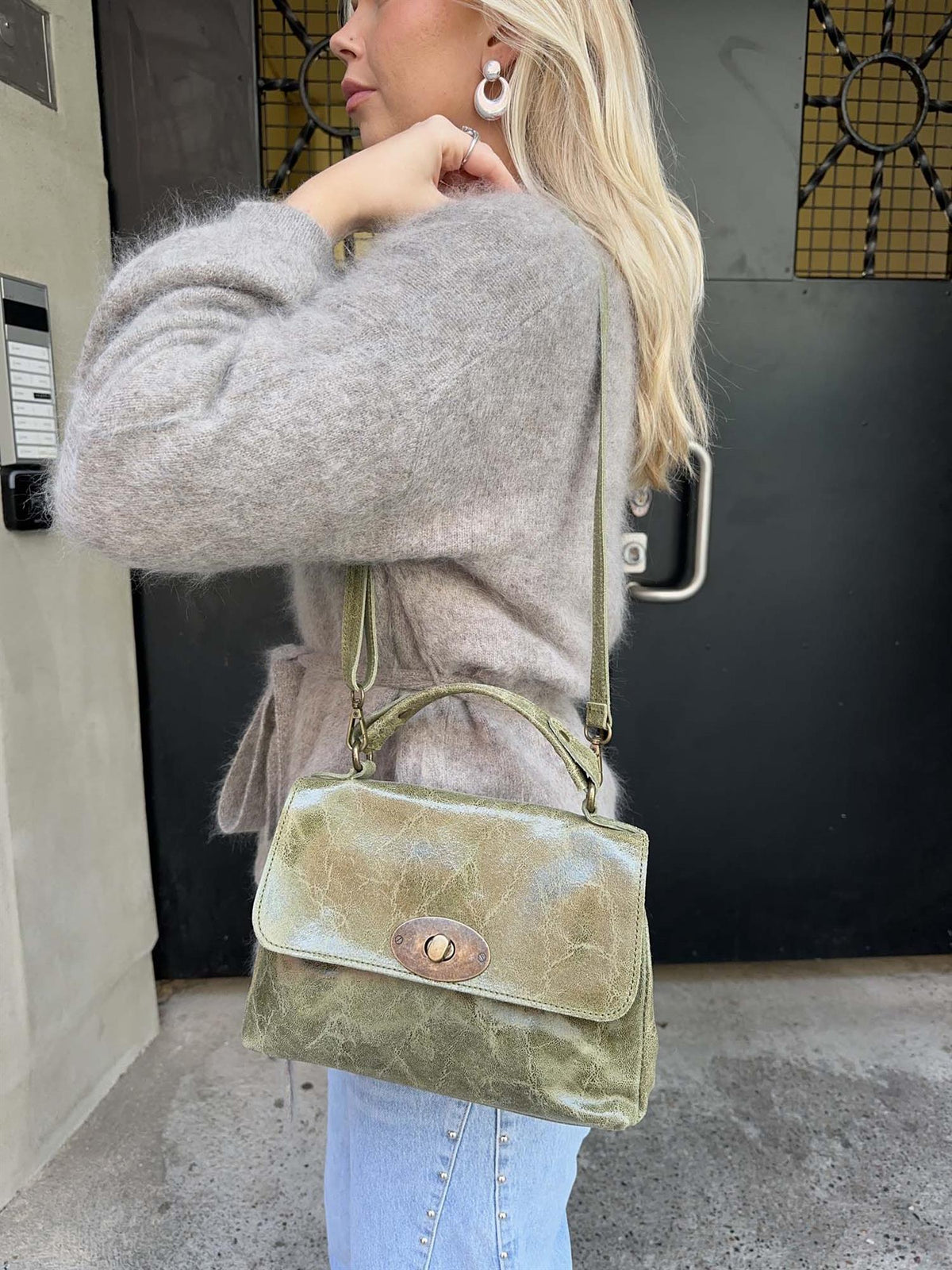 Enkel håndveske med lås - Khaki