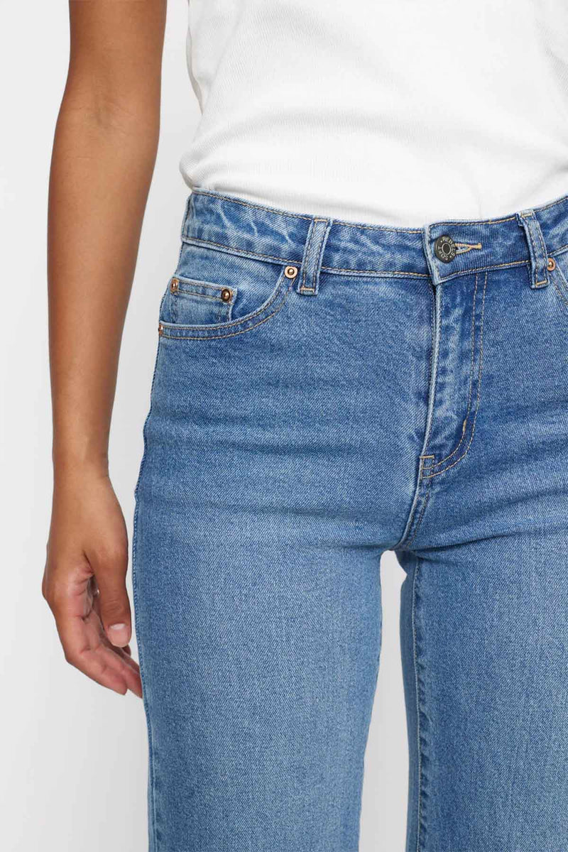 Willa Midwaist Wide Jeans