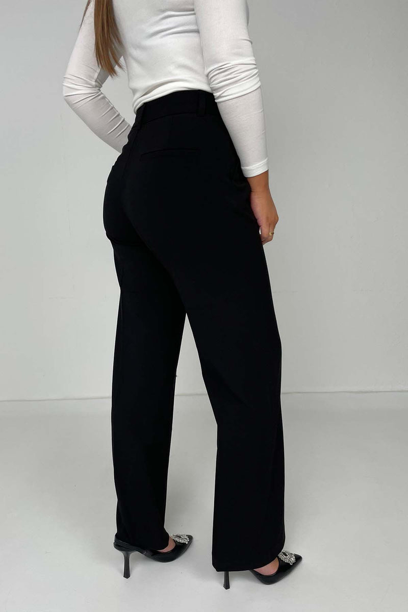 Vilja Midwaist Loose Pant